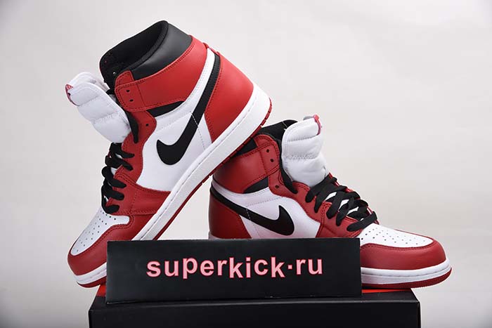 Air Jordan 1 Retro High OG Chicago Red 555088-101