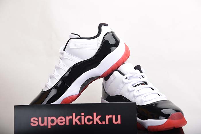 Air Jordan 11 Low White Bred AV2187-160