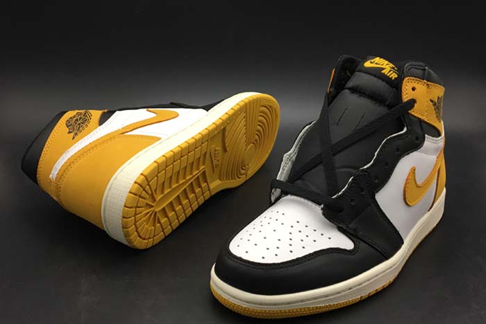Air Jordan 1 “Yellow Ochre 555088-109