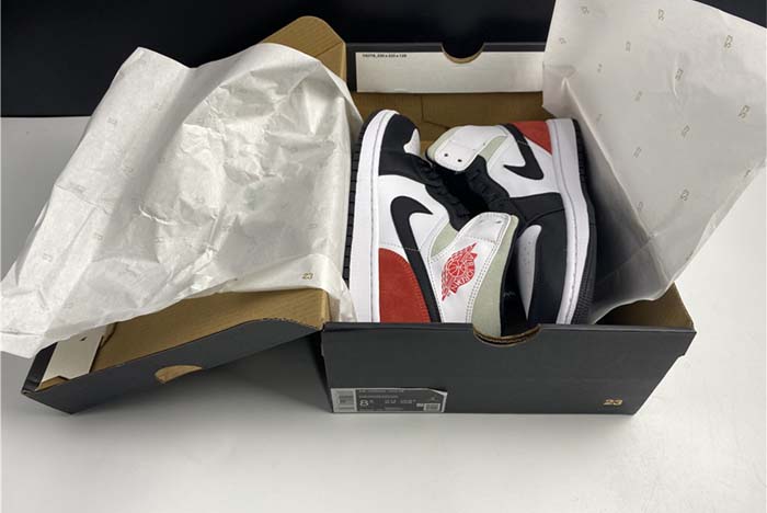 Air Jordan 1 Mid 852542-100