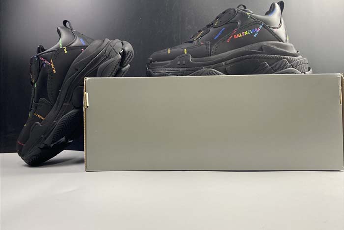 Ba*len*cia*ga triple s trainers letters 524039 w2fa1 1210
