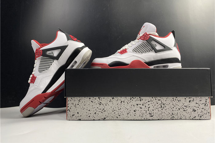 Air Jordan 4 “Fire Red DC7770-160