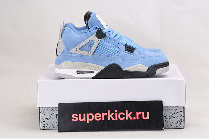 AIR JORDAN 4 “University Blue” CT8527-400
