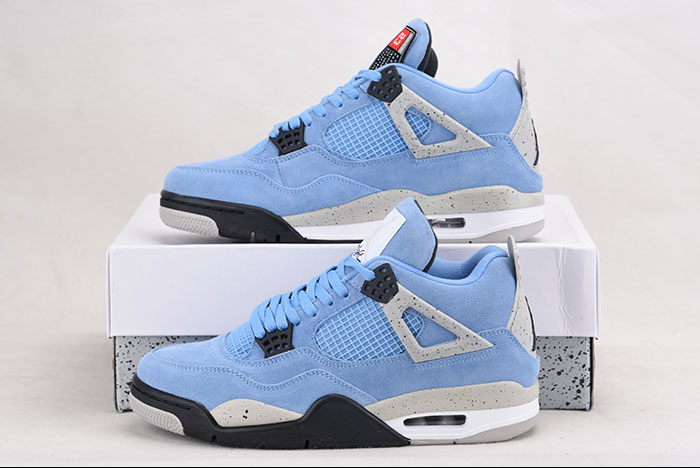 AIR JORDAN 4 “University Blue” CT8527-400