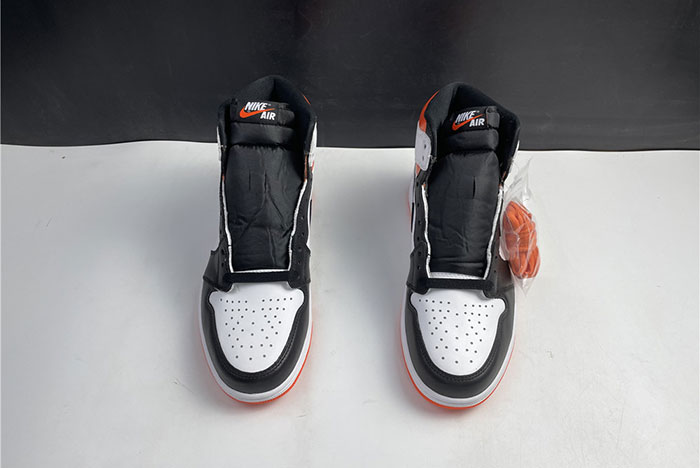 Air Jordan 1 High OG 555088-180