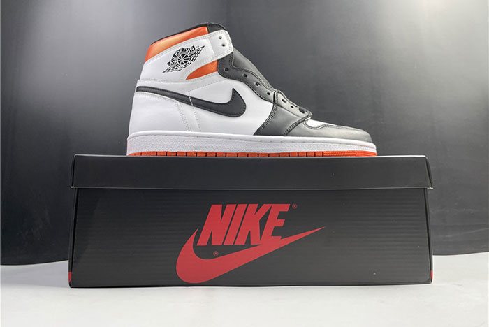 Air Jordan 1 High OG 555088-180