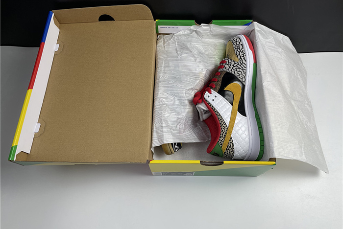 Nike SB Dunk Low”Snkrs