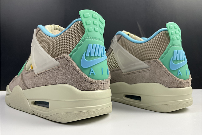 Union LA x Air Jordan 4 ‘’Taupe Haze‘’