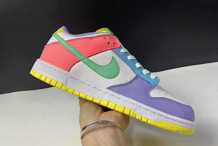 NIKE DUNK  DD1872-100