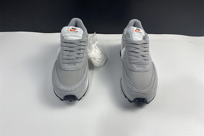 fragment x sacai x Nike LDWaffl DH2684-001