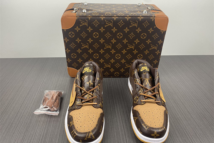 OFF-WHITE x Air Jordan 1 LV