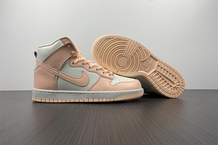 Nike Dunk High Crimson Tint  DD1869-104