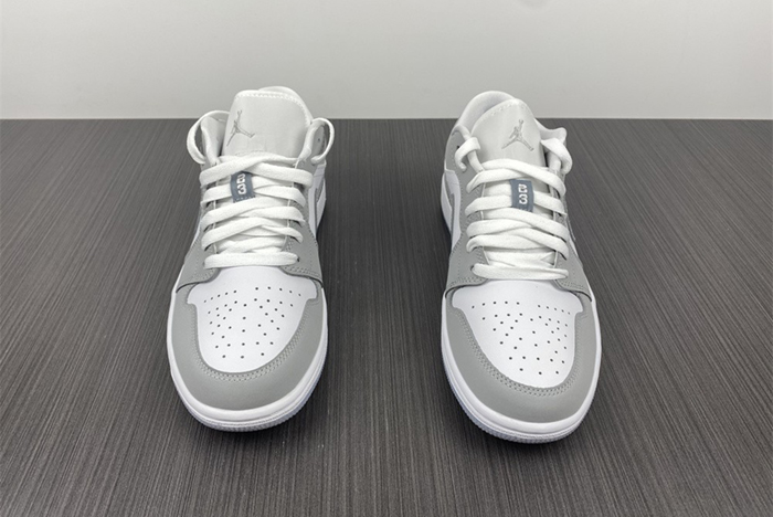 AIR JORDAN 1 LOW DC0774-105