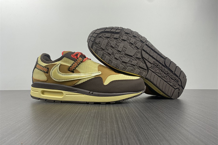 Travis Scott x MAX1 do9392-200