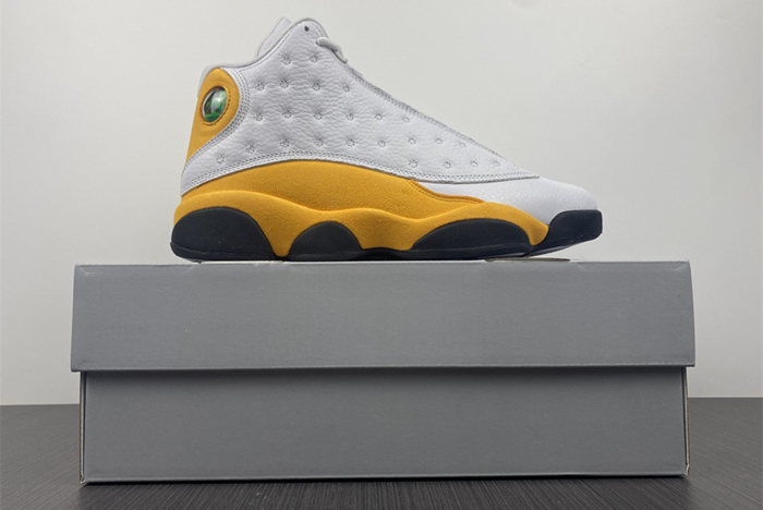 Air Jordan 13 “Del Sol”