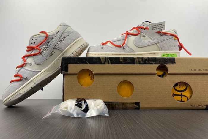 Off-White x Dunk Low