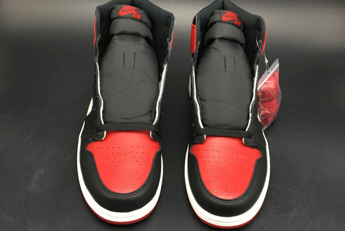 Air Jordan 1 555088-610