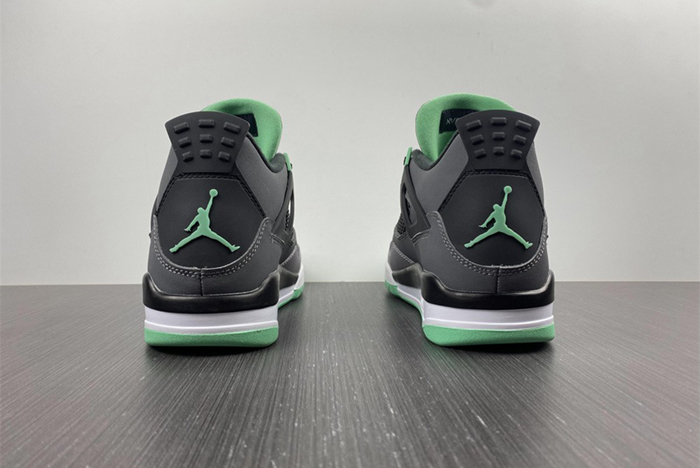 Air Jordan 4 308497-033