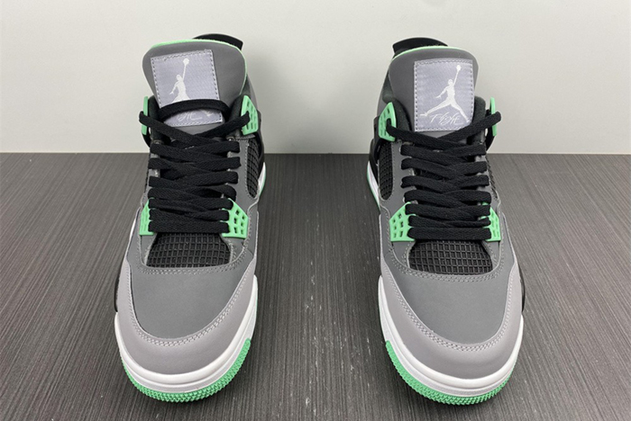 Air Jordan 4 308497-033