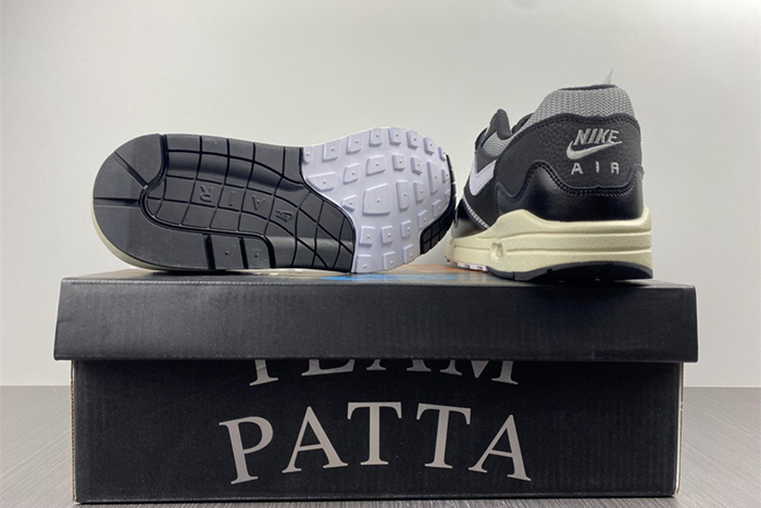 Nike Air Max 1 Patta Waves Black