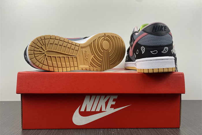 Nike Dunk Low SE FREE 99  DH0952-001