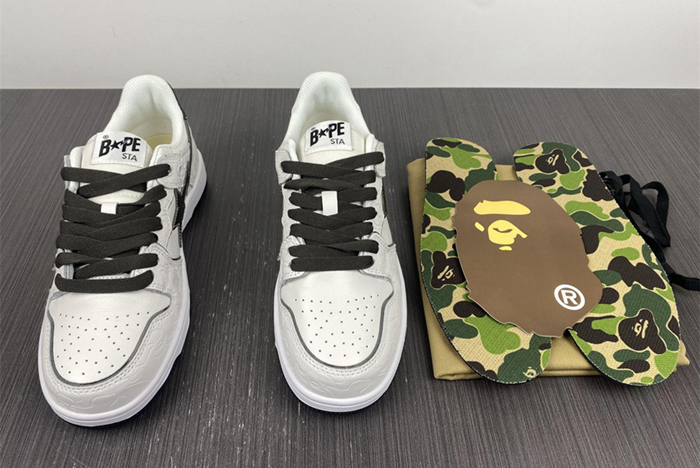 WHITE BLACK 5
