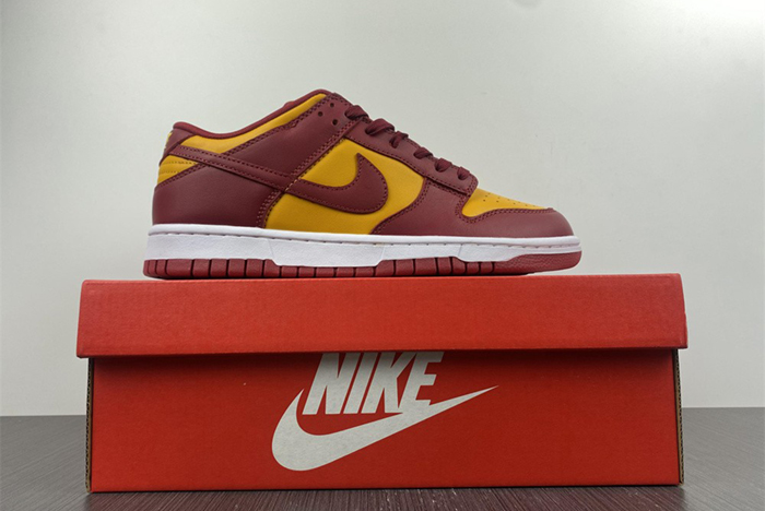 Nike Dunk Low Midas Gold