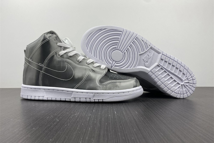 CLOT x Nike Dunk High Style