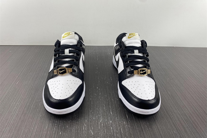 Nike Dunk Low “World Champ”
