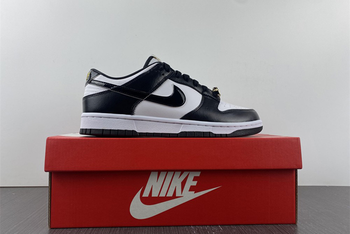 Nike Dunk Low “World Champ”
