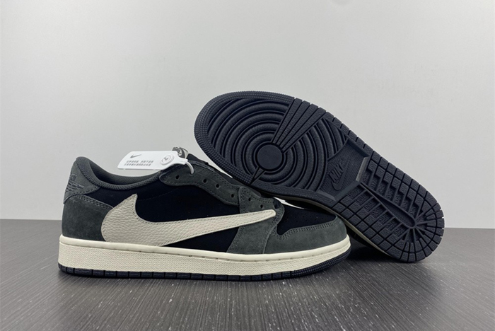 Travis Scott x Air Jordan 1 Low OG AJ1 DM7866-001