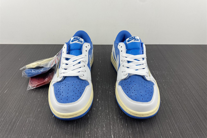 Nike Air Jordan 1 Low CQ4277-212