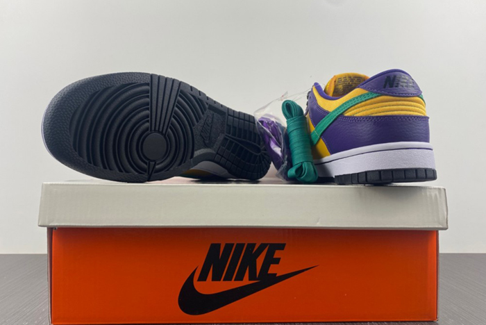 Dunk Low  DO9581-500