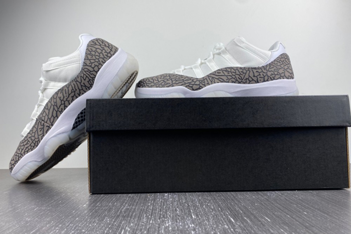 Air Jordan 11 Low WMNS “Yellow Snakeskin” AV2187-140a