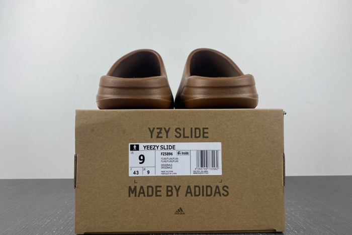 YEEZ SLIDE FZ5896