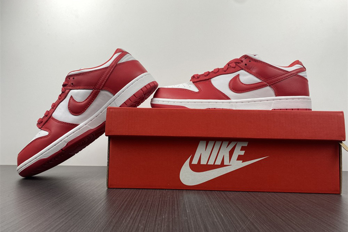 Dunk Low SP CU1727-100