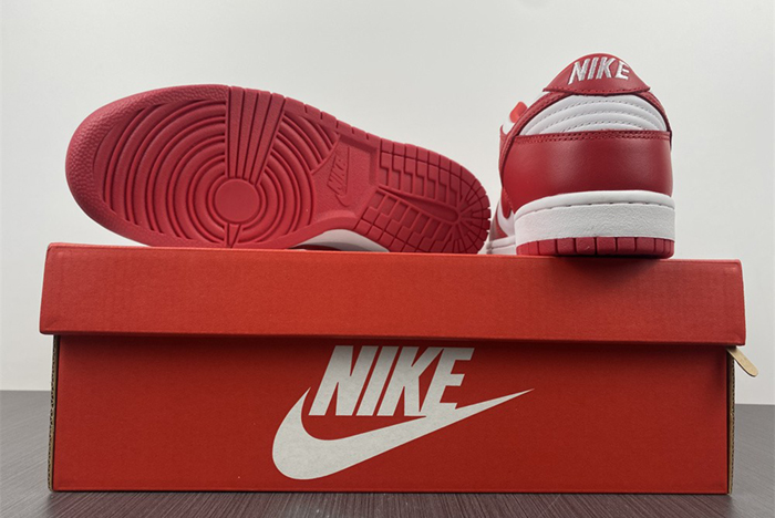 Dunk Low SP CU1727-100
