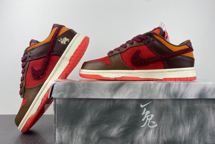 JORDAN Dunk Low  FD4203-661