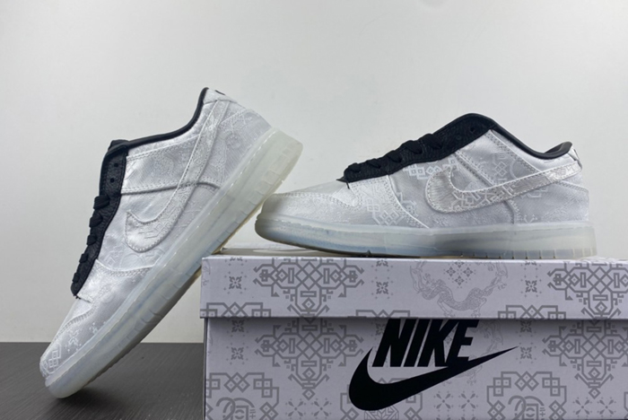 CLOT x fragment x Nike Dunk Low Colorway: White/Black FN0315-110