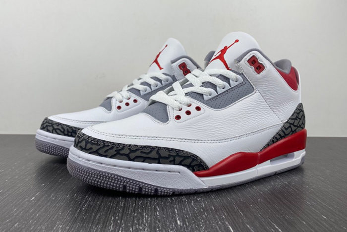Air Jordan 3 OG “Fire Red” DN3707-160
