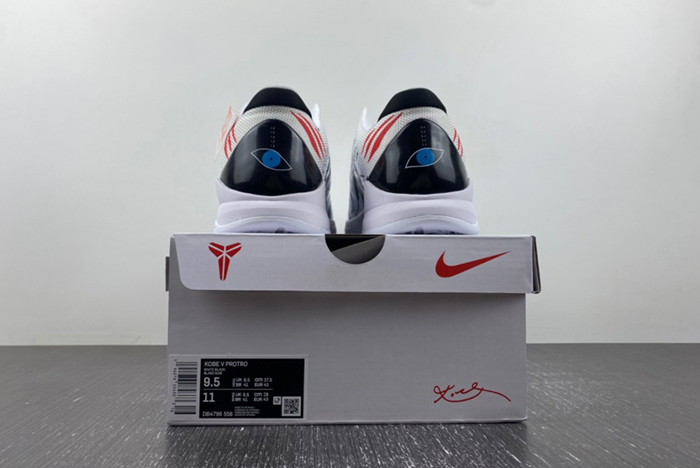 Zoom  DB4796-004