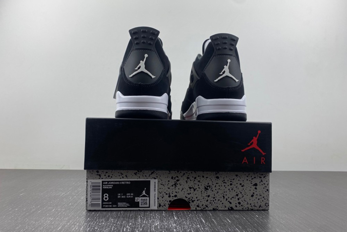 AIR JORDAN 4 RETRO