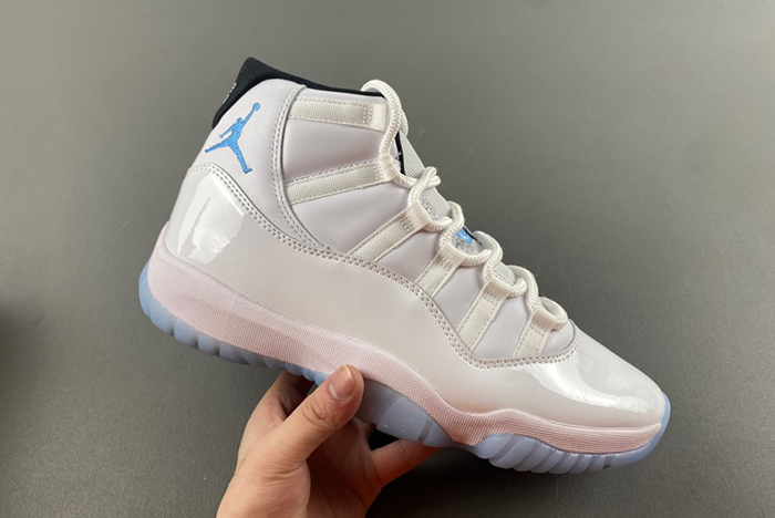 Air Jordan 11 “legend Blue CT8012-104
